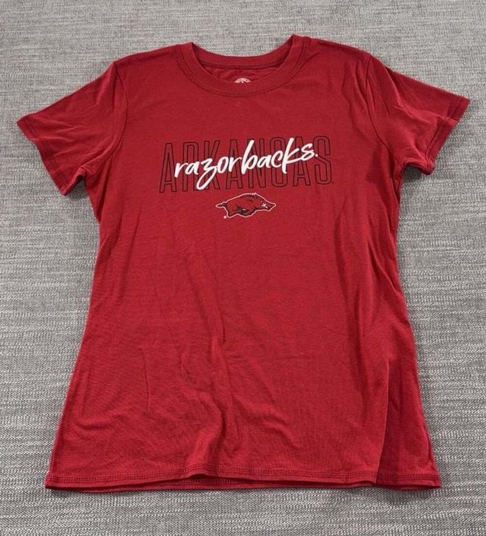 Rivalry Threads Arkansas Razorbacks T-Shirt Size M 8/10 Red